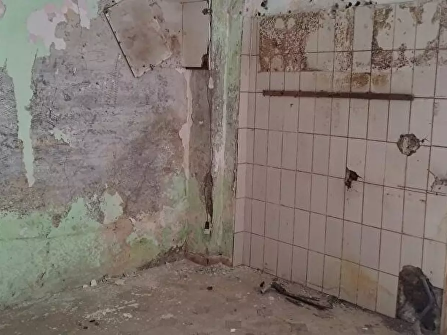 Immagine 6 di Bilocale in vendita  in Via Abignente 1 a Sarno