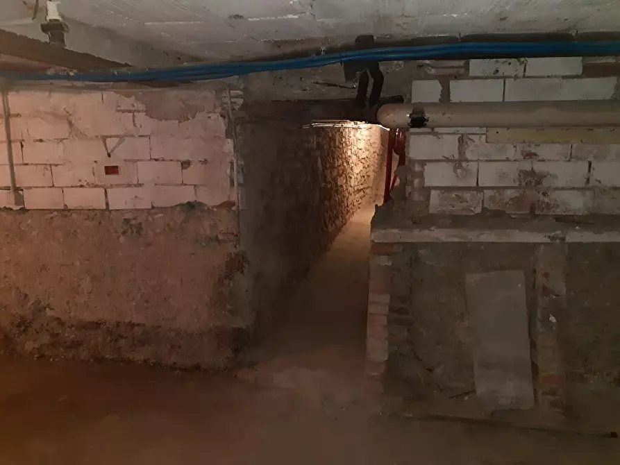 Immagine 4 di Magazzino in affitto  in Via Carlo del Prete  116 a Firenze