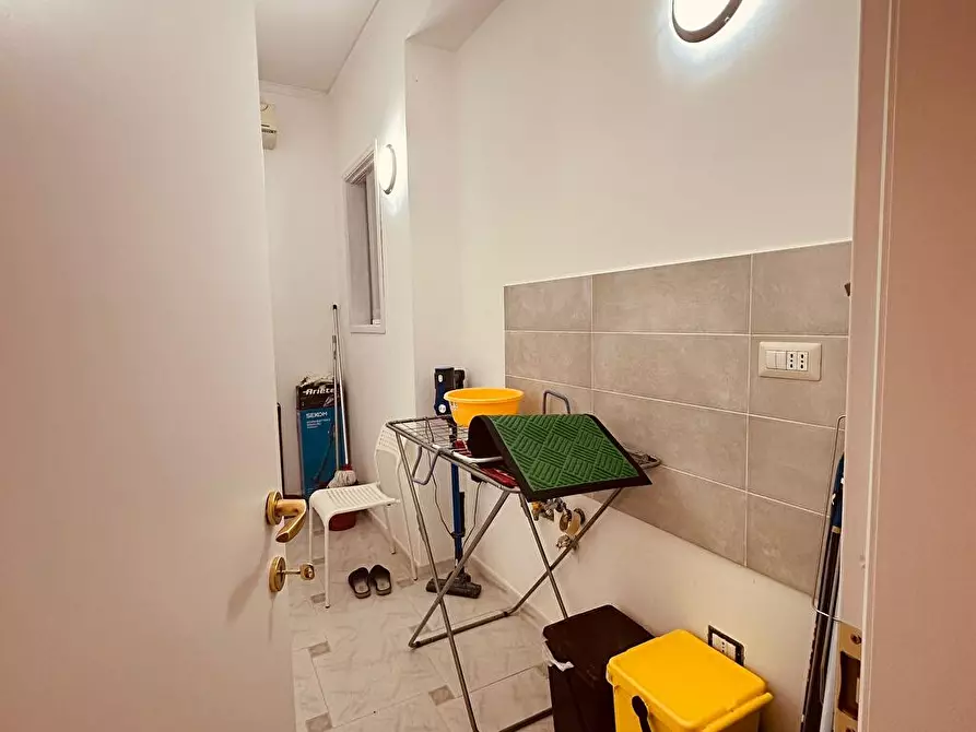 Immagine 8 di Appartamento in affitto  in viale Mellusi  58 a Benevento