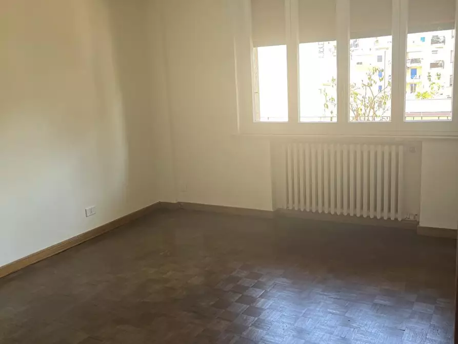 Immagine 5 di Appartamento in affitto  in Via Cappuccinelli  12 a Reggio Di Calabria