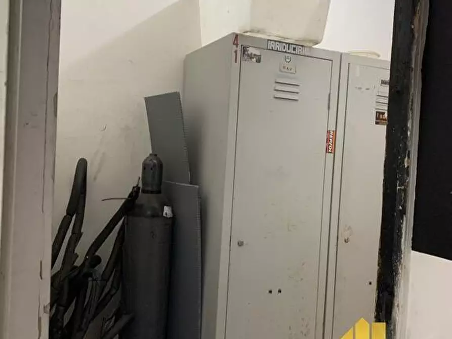 Immagine 4 di Negozio in affitto  in VIA ANTONIO SOGLIANO 74 a Roma