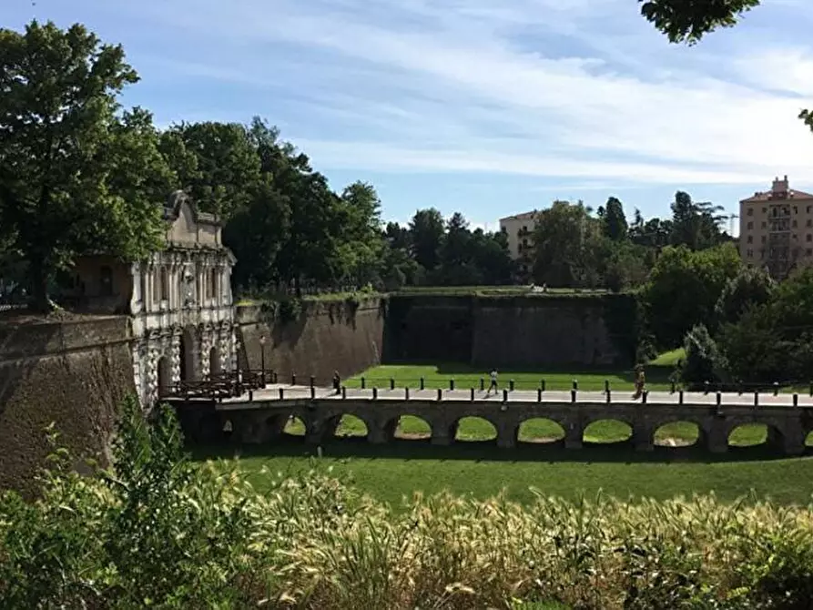 Immagine 14 di Appartamento in vendita  a Parma