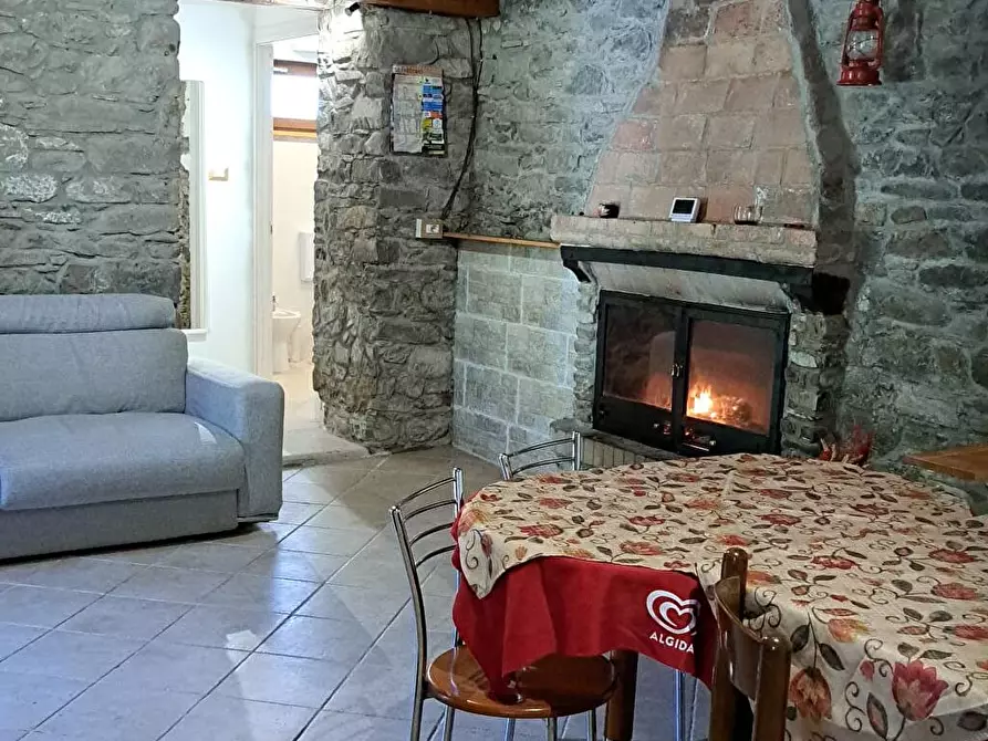 Immagine 2 di Appartamento in affitto  in Valmozzola Stazione 22 a Valmozzola