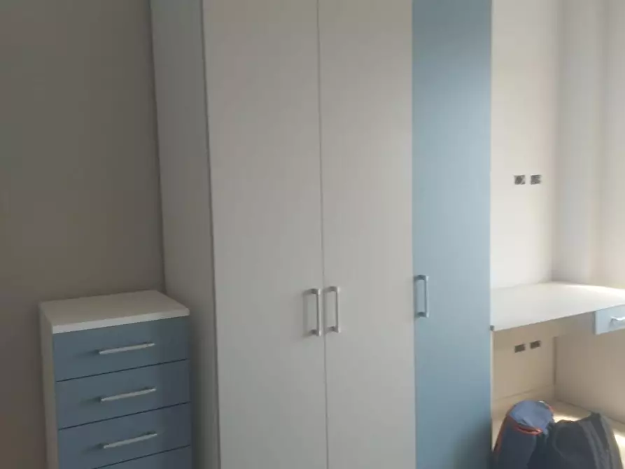 Immagine 4 di Stanza singola in affitto  in Viale Lincoln P.co Mecos 16 a Caserta