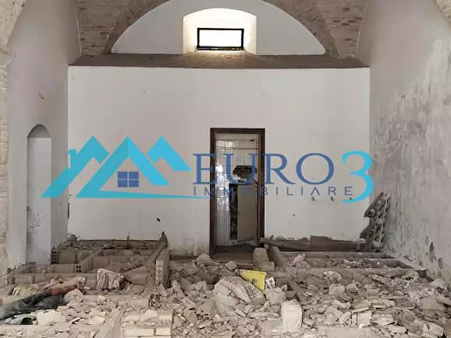 Immagine 2 di Loft/Open space in vendita  in VIA CURZIO RUFO / a Ascoli Piceno