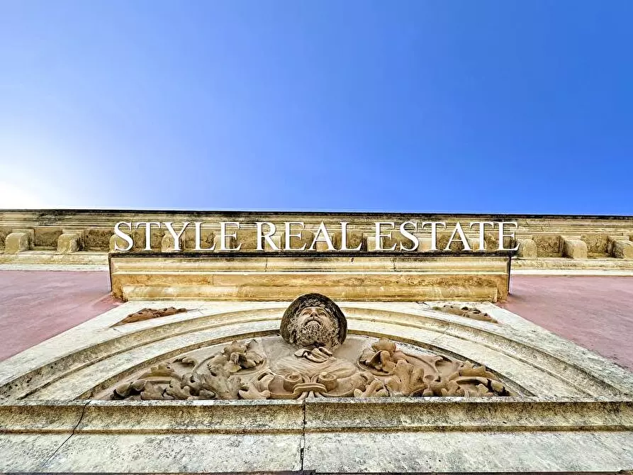 Immagine 5 di Albergo/B&B/Residence in vendita  in Via Aldo Moro a Viagrande