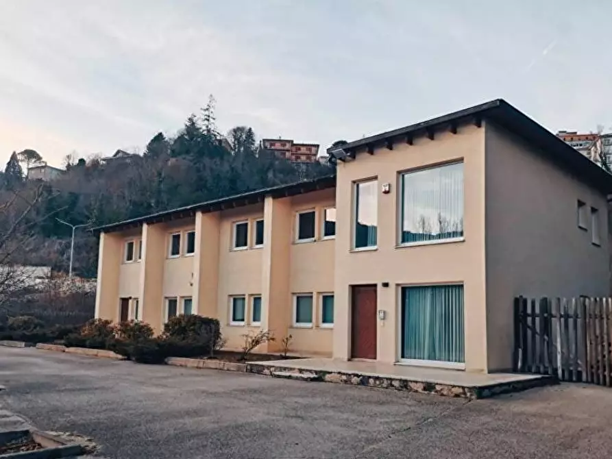 Immagine 5 di Ufficio in affitto  in Via Porta Napoli  14 a L'aquila