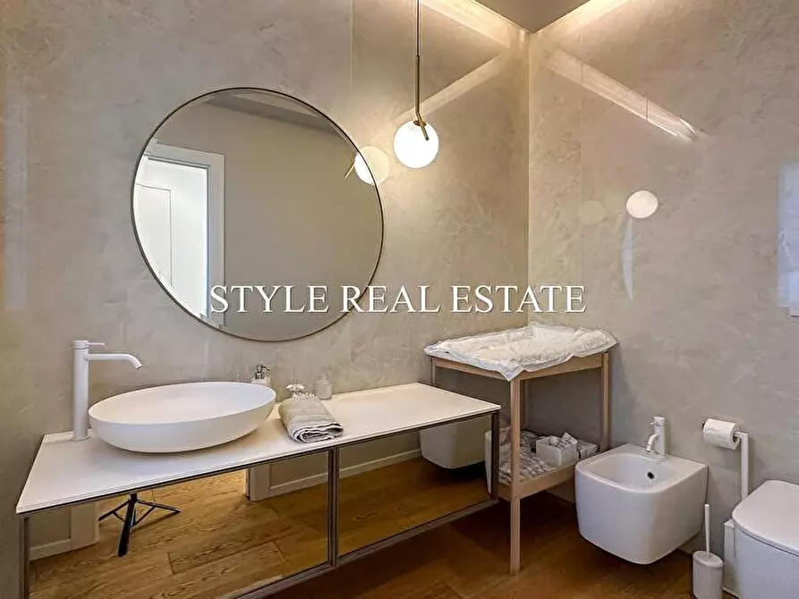 Immagine 22 di Villa in vendita  in Professore Lino Romano 25 a Siracusa