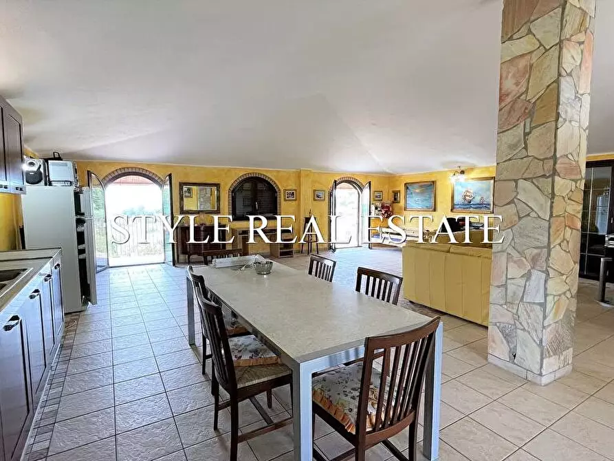 Immagine 2 di Villa in vendita  in contrada san giorgio a Melilli