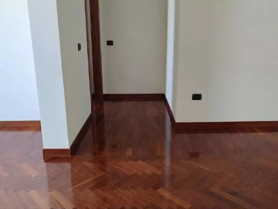 Immagine 8 di Appartamento in vendita  in via principe Amedeo  222 a Taranto