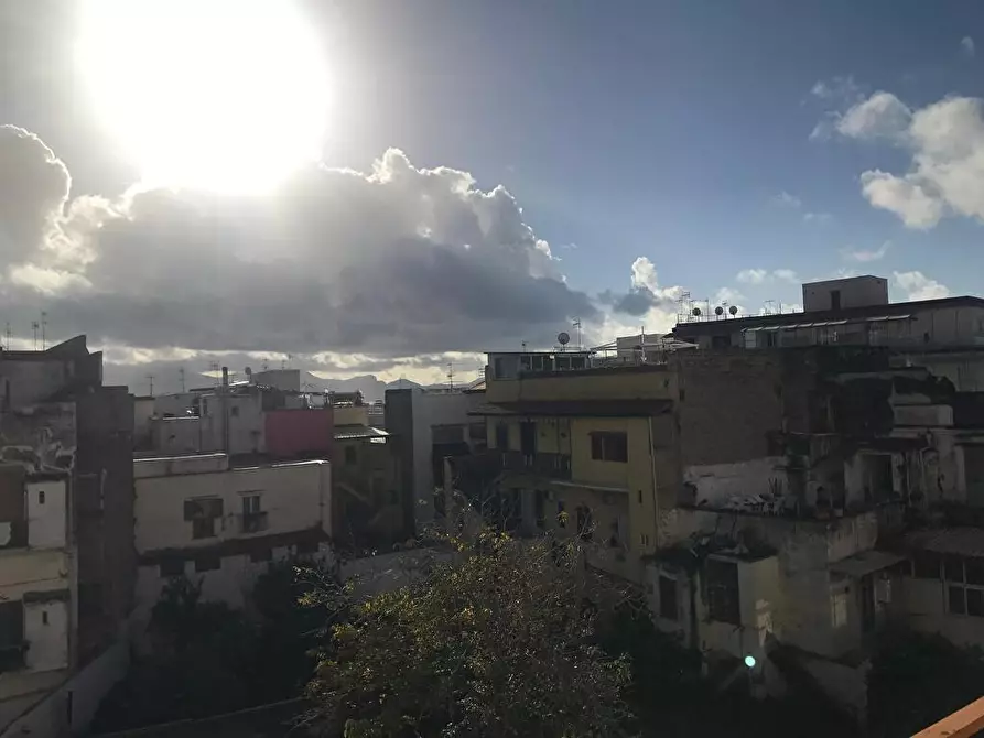 Immagine 10 di Appartamento in affitto  a Torre Del Greco