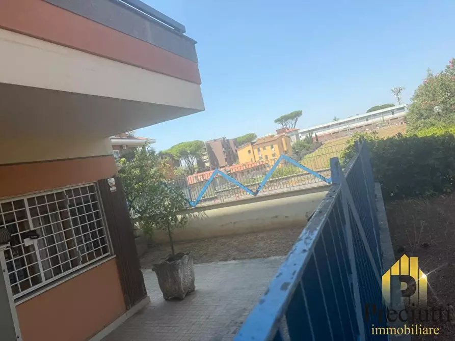 Immagine 9 di Appartamento in vendita  in VIA DI BRAVETTA 512 a Roma