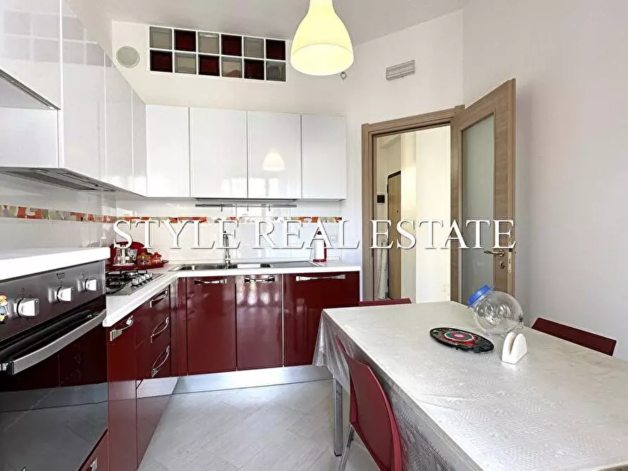 Immagine 5 di Appartamento in vendita  in via isonzo a Siracusa