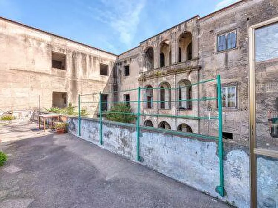 Immagine 17 di Palazzo in vendita  in Via Casamonica 4 a Sarno