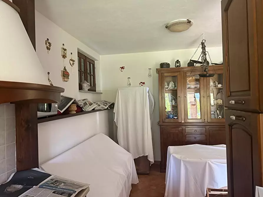 Immagine 6 di Casa indipendente in vendita  a Tizzano Val Parma
