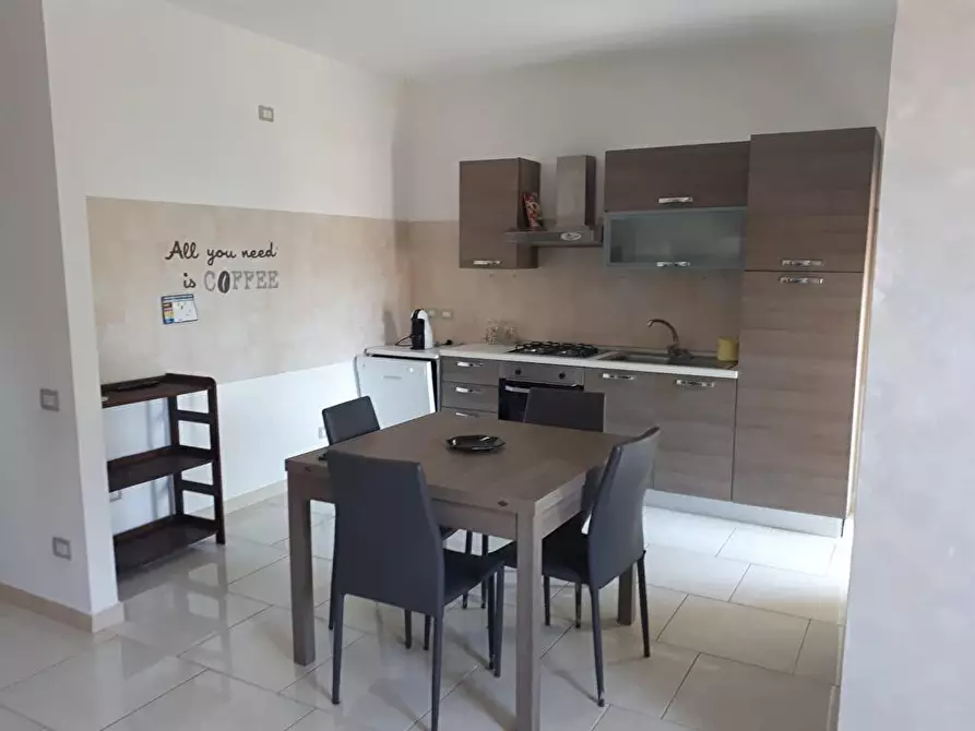 Immagine 4 di Appartamento in affitto  a Pisticci