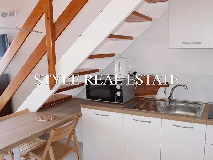 Immagine 11 di Appartamento in affitto  in Lungomare di Levante Elio Vittorini, Ortigia 54 a Siracusa