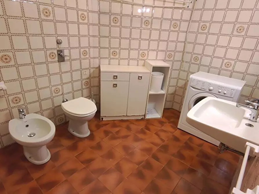 Immagine 13 di Camera in vendita  in Via Sant'Andrea 27 a Monza