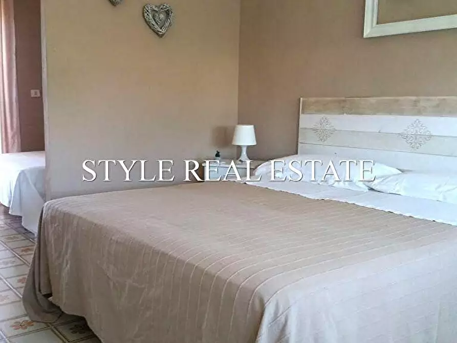 Immagine 15 di Villa in vendita  in via mar tirreno a Siracusa