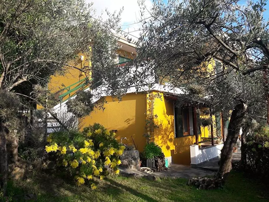 Immagine 4 di Attico in vendita  in VIA CORNICE DI S. AMBROGIO 8 a Rapallo