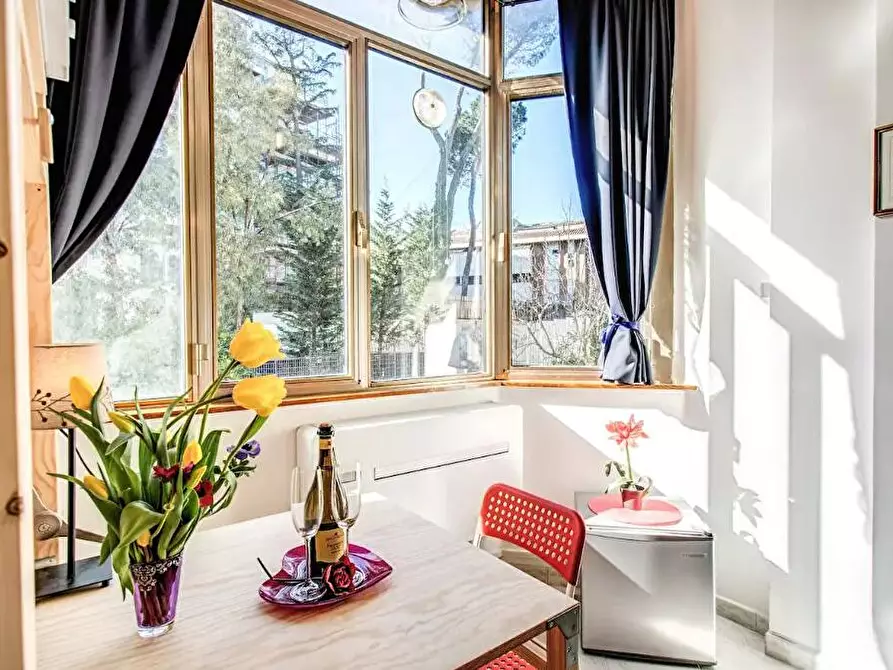 Immagine 6 di Appartamento in affitto  a Roma