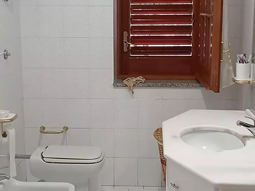 Immagine 16 di Villa in vendita  in Via Fossalupara 7 a Sarno