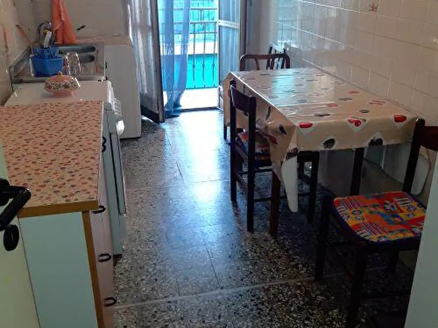 Immagine 1 di Appartamento in vendita  in VIA GHIZOLFO 1 a Rapallo