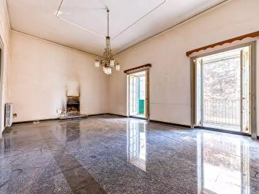 Immagine 3 di Palazzo in vendita  in Via Casamonica 4 a Sarno