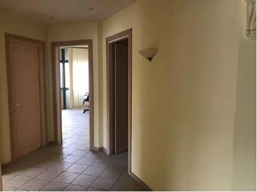 Immagine 5 di Ufficio in vendita  in  Via Montefiorino 10 a Terni