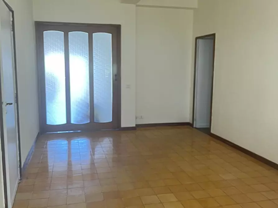 Immagine 4 di Appartamento in affitto  in Via Cappuccinelli  12 a Reggio Di Calabria