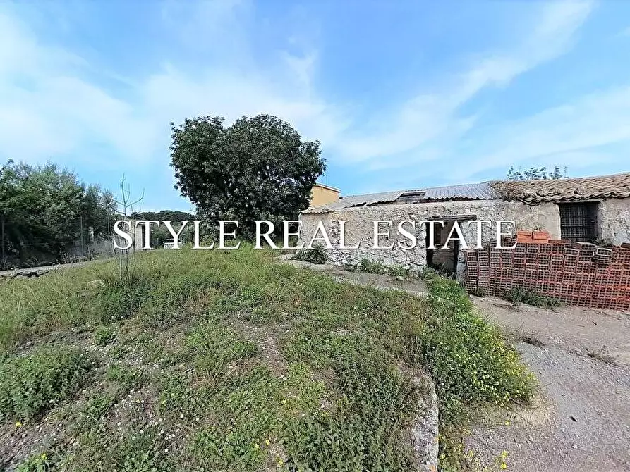Immagine 14 di Rustico / casale in vendita  in Contrada San Giorgio a Melilli