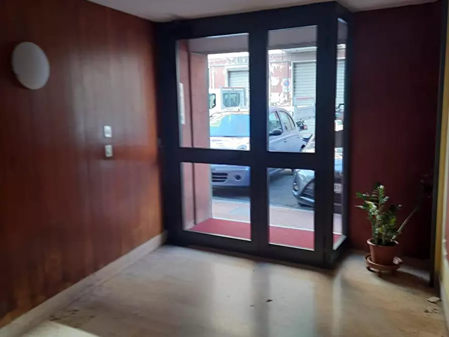 Immagine 2 di Appartamento in vendita  a Savona