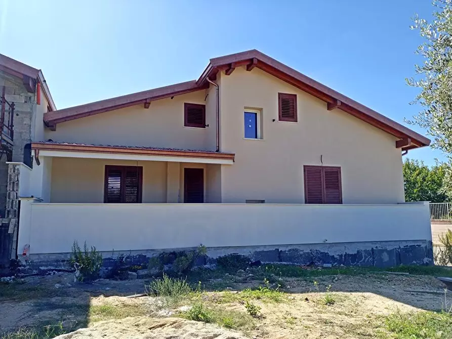 Immagine 6 di Villetta a schiera in vendita  in Via Milano snc a Sassari