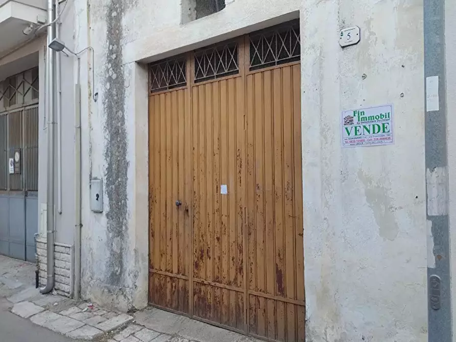 Immagine 5 di Casa indipendente in vendita  in Via Tito minniti 10/8/12 a Guagnano