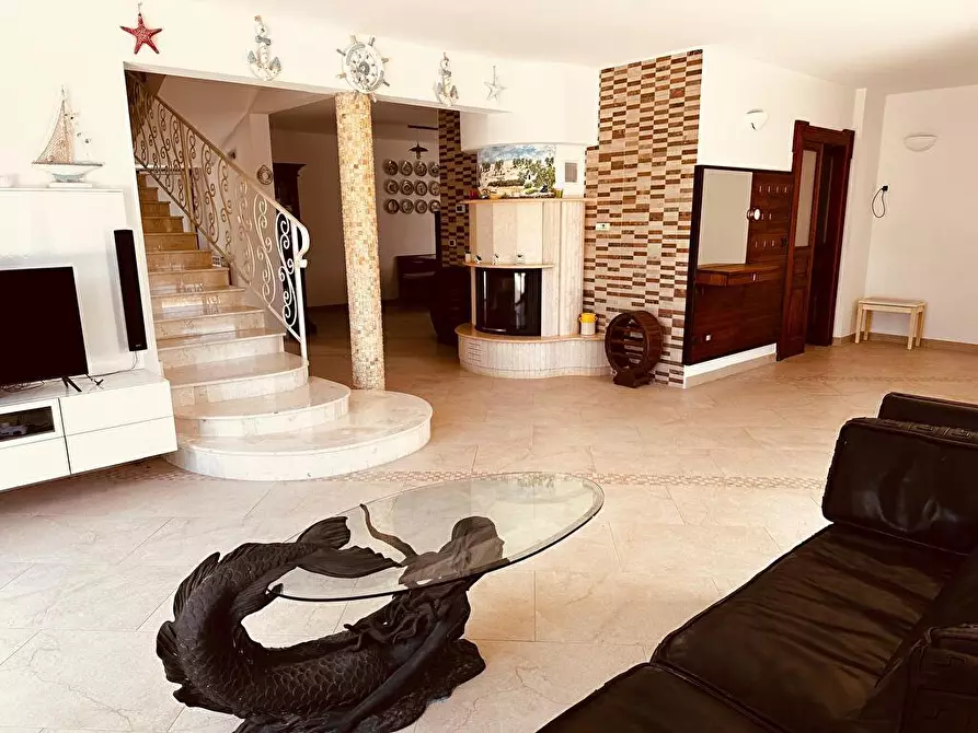 Immagine 9 di Villa in vendita  in stradavicinale scorcialupi 6 a Maruggio