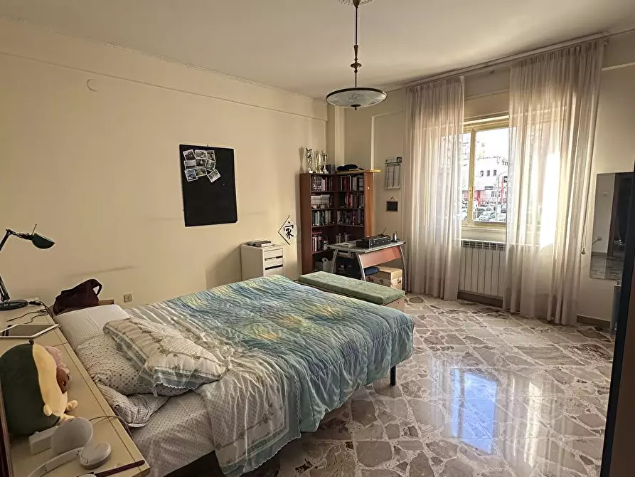 Immagine 9 di Appartamento in vendita  in Largo Enrico Perri 1 a Palermo