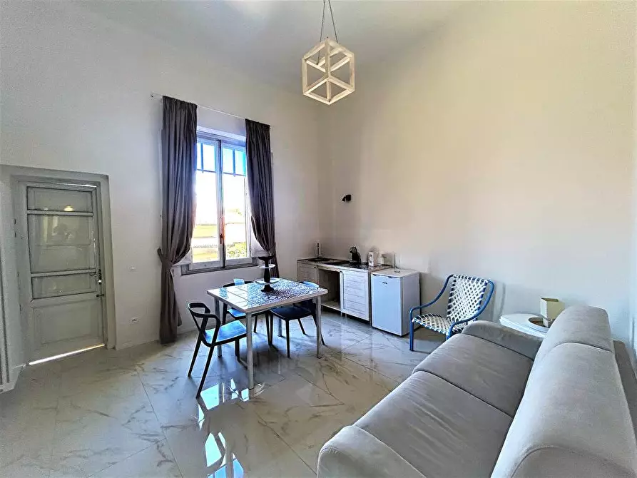 Immagine 6 di Albergo/B&B/Residence in affitto  in via silvio pellico  62 a Viareggio