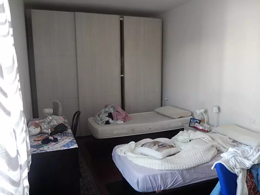 Immagine 1 di Camera condivisa in affitto  in Via Giovanni Ansaldo 12 a Milano