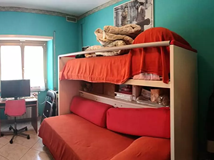 Immagine 23 di Casa semindipendente in vendita  in VIA APPIA NUOVA 1248 a Roma