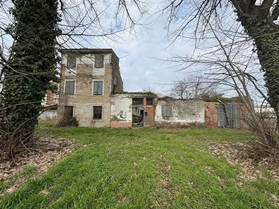 Immagine 10 di Rustico / casale in vendita  in binconese  10 a Fontevivo