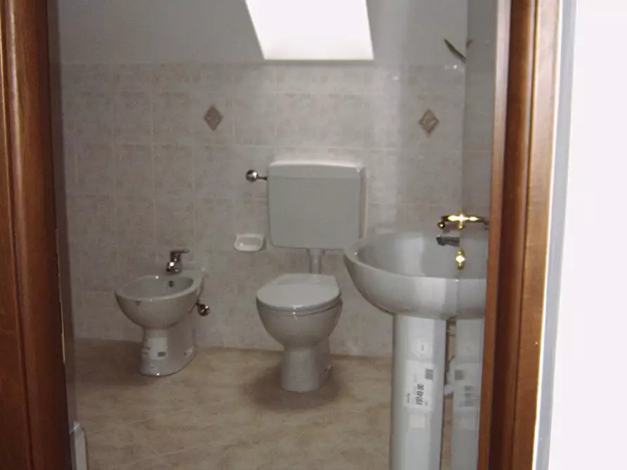 Immagine 5 di Mansarda in affitto  in Via Calcagno 11 a Cogoleto