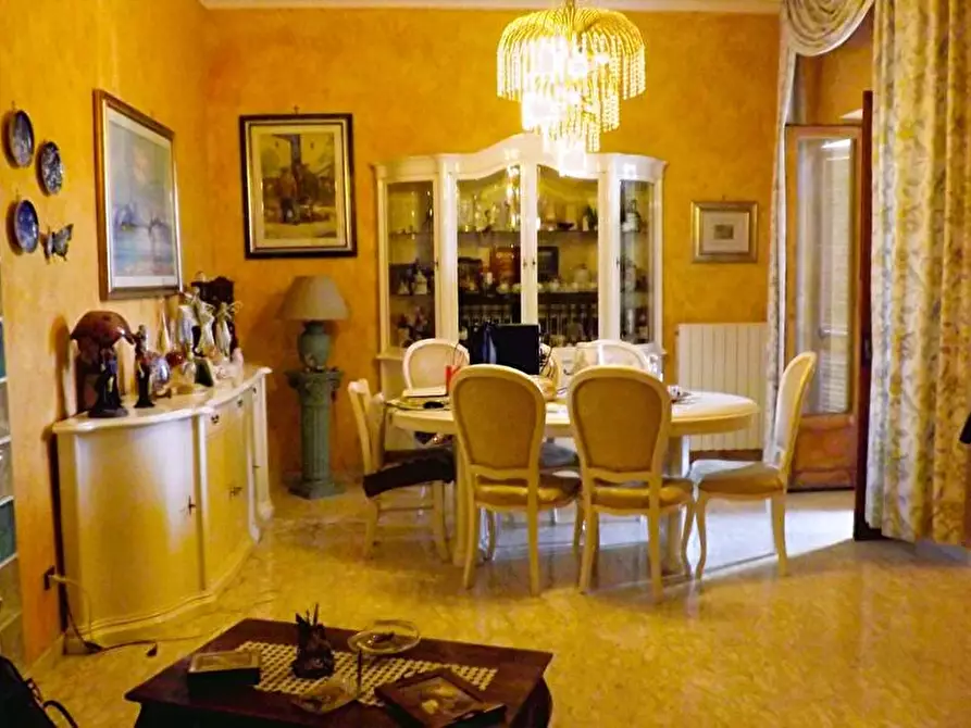 Immagine 2 di Appartamento in vendita  in Via San Carlo Borromeo 6 a Taranto