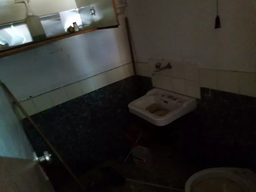 Immagine 2 di Deposito in vendita  in Via Corso Umberto I 1 a Sarno