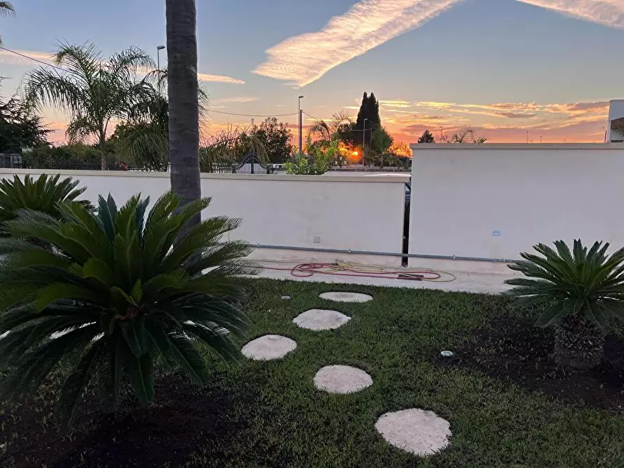 Immagine 8 di Villetta a schiera in vendita  a Melendugno