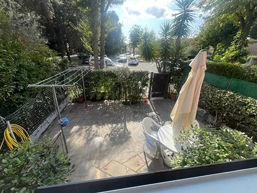 Immagine 22 di Villetta a schiera in vendita  a Forte Dei Marmi