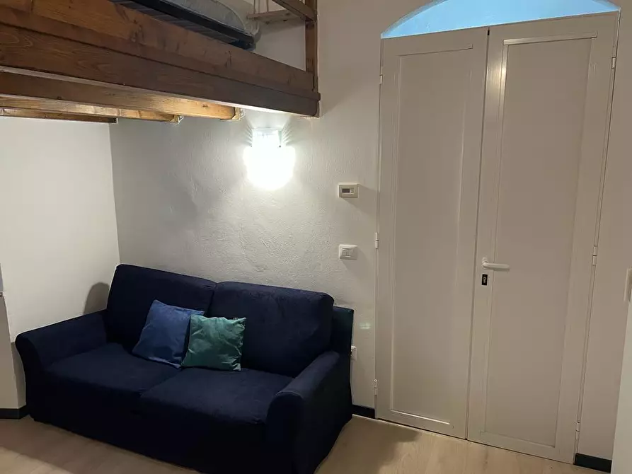 Immagine 2 di Appartamento in affitto  a Villasanta