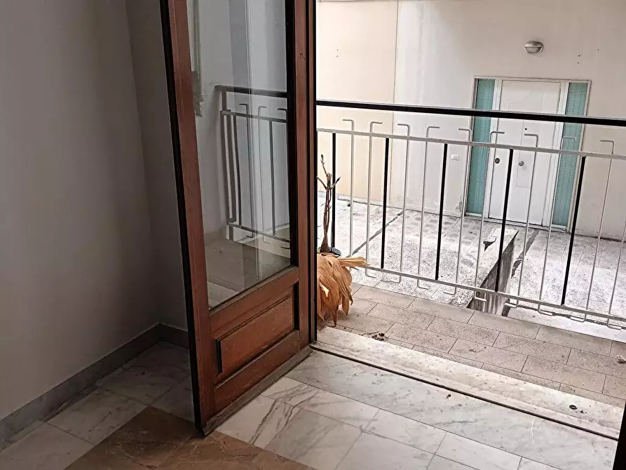 Immagine 9 di Ufficio in affitto  in via guercio 202 a Salerno