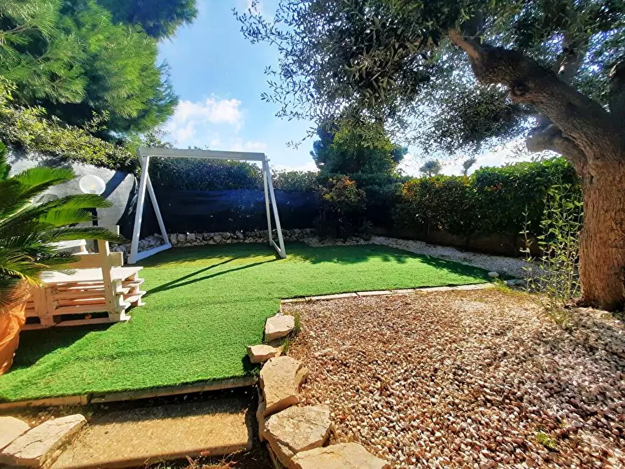 Immagine 4 di Villa in vendita  in Via Augusta a Ostuni