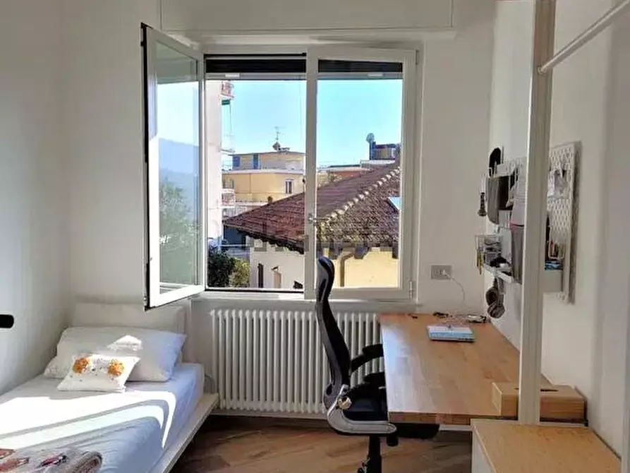 Immagine 9 di Appartamento in vendita  in VIA PRIVATA SAN ROCCO 60 a Rapallo