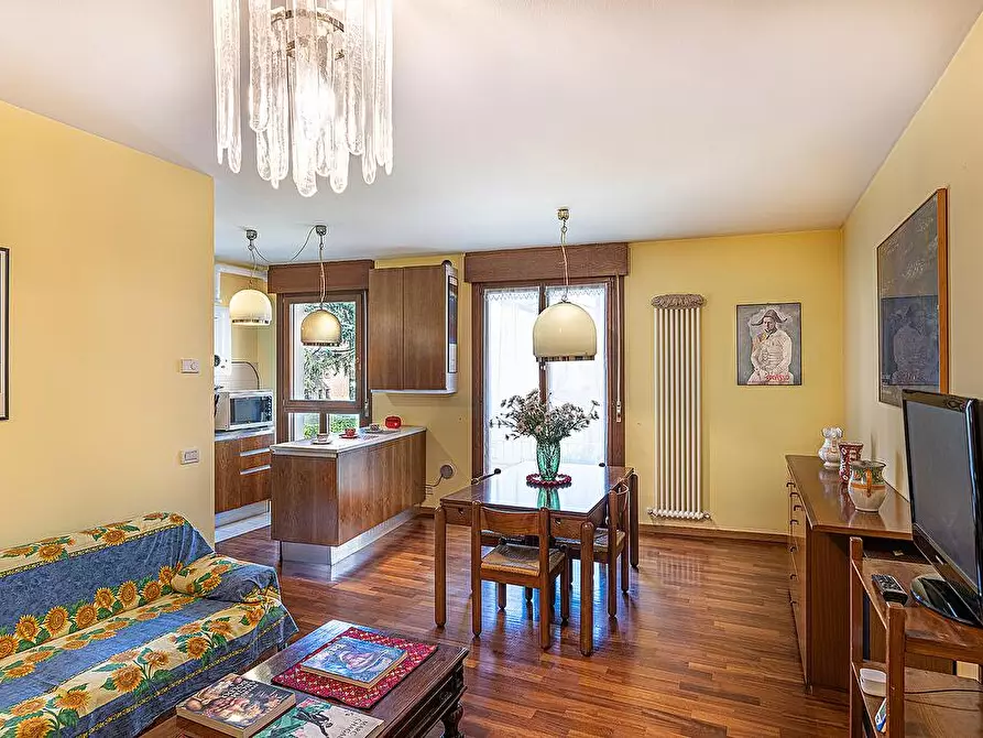 Immagine 5 di Appartamento in affitto  a Vicenza